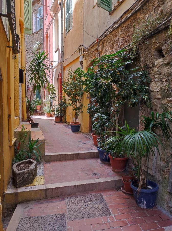 Bilocale Nella Vecchia Citta' Di Mentone Διαμέρισμα Εξωτερικό φωτογραφία